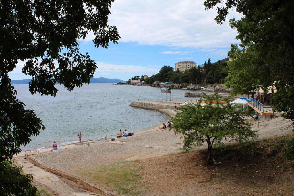 Apartments Dalia Lovran Εξωτερικό φωτογραφία