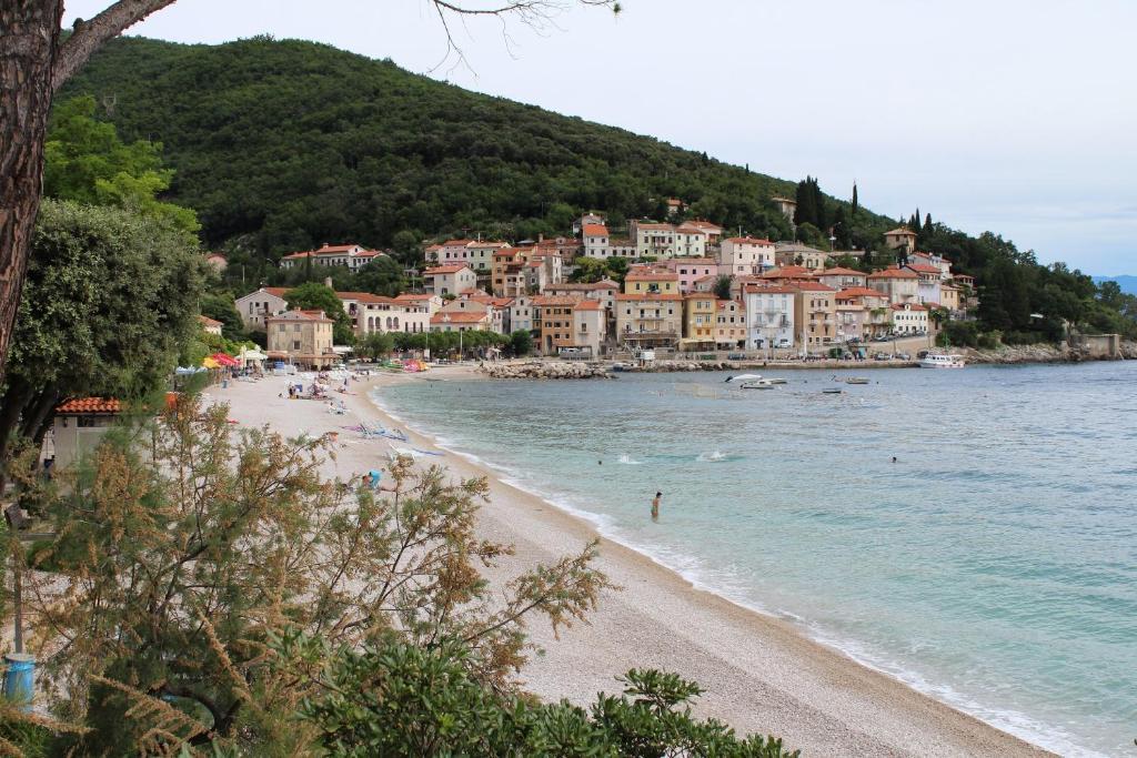 Apartments Dalia Lovran Εξωτερικό φωτογραφία